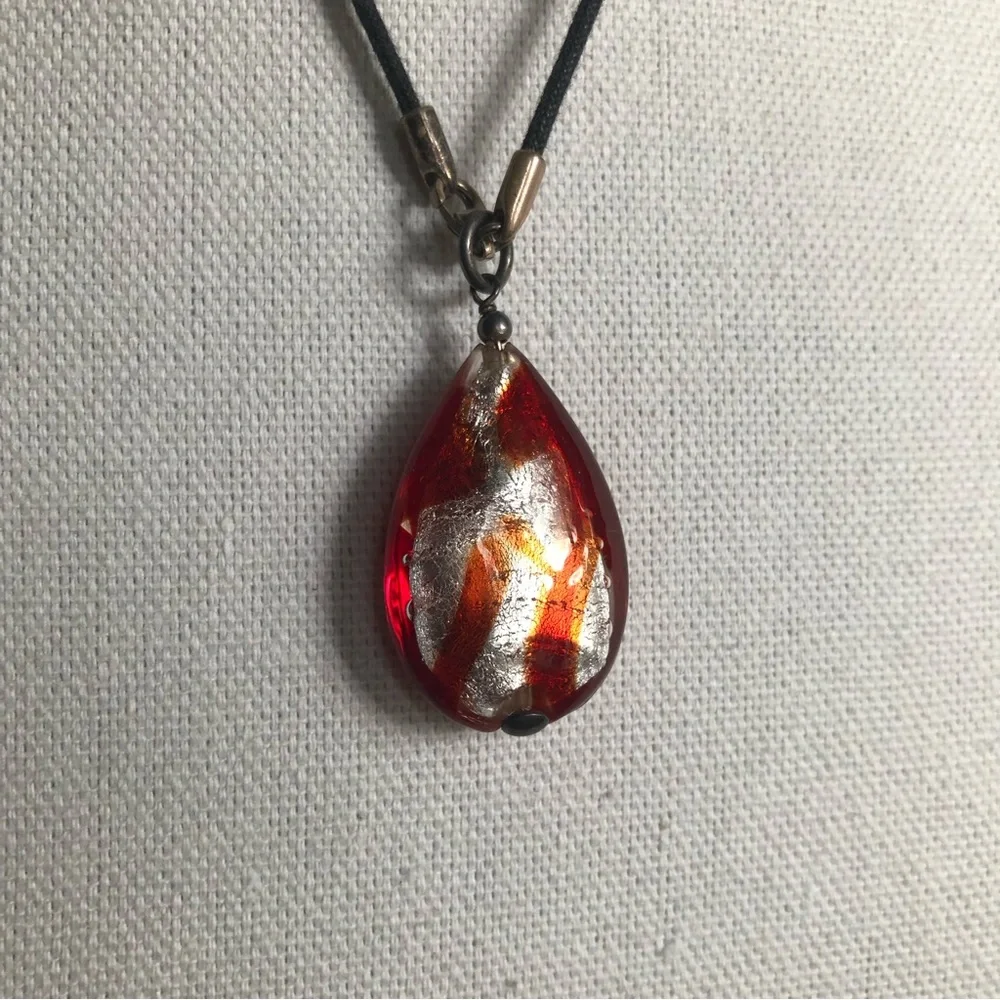 Murano Glass Red & Silver Teardrop Pendant - Picture 4 of 11